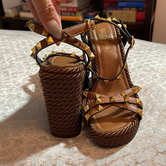 Brand new Valentino Rope Studded Espadrilles size 36 - Picture 3 of 7